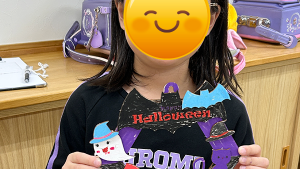 小1・10月の工作②ハロウィンリース